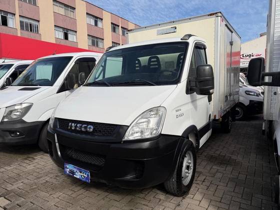 IVECO DAILY 35S14 CHASSI CABINE TURBO INTERCOOLER DIESEL 2P MANUAL IVECO DAILY 35S14 CHASSI CABINE TURBO INTERCOOLER DIESEL 2P MANUAL